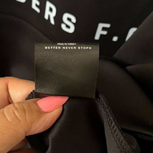 Castore, Rangers F.C. Men's Scuba Travel Hoody - Black. Size: M. NWT - Picture 10 of 15